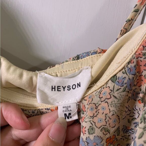 Heyson Medium Cream Floral One Shoulder‎ Bodysuit - Picture 3 of 4